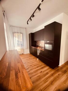 Foto - Erstbezug nach Sanierung: Charmante, zentrale 3-Zimmer Wohnung