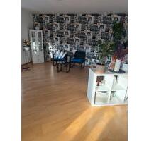 Großzügige 2 Raumwohnung mit großem Balkon - Gera Debschwitz