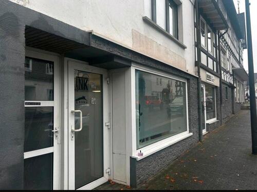 Foto - Kleines Ladenlokal in top Lage mit großem Schaufenster