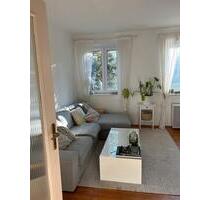 WG-Geeignete 2-Zimmer Altbauwohnung im Regensburg-Kumpfmühl