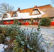 1 Zimmer Wohnung mit Terrasse - 580,00&nbsp;EUR Kaltmiete, ca.&nbsp; 28,00&nbsp;m&sup2; in Wensin (PLZ: 23827)