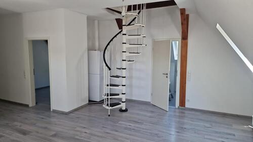 Foto - 1 Zimmer Dachgeschoßwohnung zur Miete in Zweibrücken