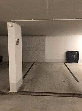 Foto - PKW Stellplatz, Tiefgarage Stuttgart West 70176