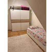 Frauen WG Appartement - 390,00&nbsp;EUR Kaltmiete, ca.&nbsp; 12,00&nbsp;m&sup2; in Frankfurt am Main (PLZ: 60439) Nord-West