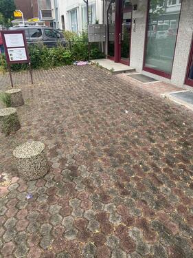 Foto - 25 Meter von der Fußgängerzone Leverkusen, Bürofläche mit reichlich Lagerfläche