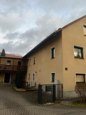 Foto - Haus für bis zu 3 Parteien - 239.500,00&nbsp;EUR Kaufpreis, ca.&nbsp; 275,00&nbsp;m&sup2;