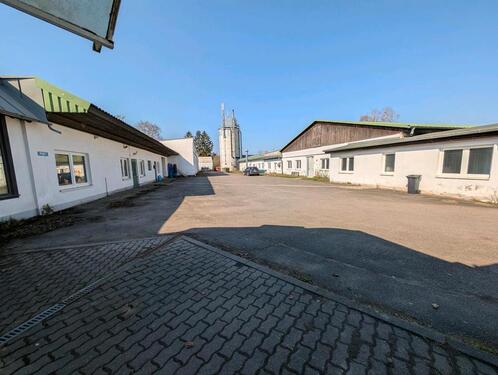 Foto - Verschiedene Garagen Hallen ab 80m² ( Kalthallen) in Möser