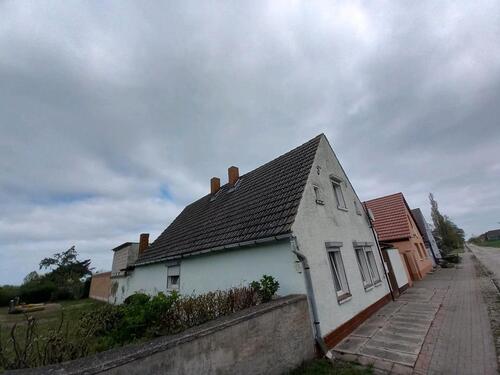 Foto - 4 Zimmer Einfamilienhaus zum Kaufen in Calbe (Saale)