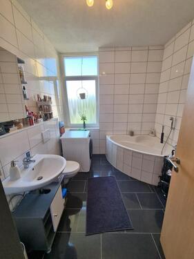 Foto - Toll Geschnittene & frisch modernisiertes 2- Zimmer Wohnung