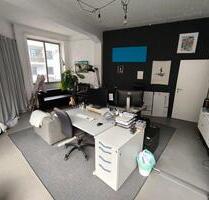 Arbeitsplatz halber Büroraum in Bürogemeinschaft - Köln Ehrenfeld