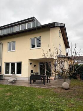 Foto - Doppelhaushälfte Hochwasserfreie Lage von Privat