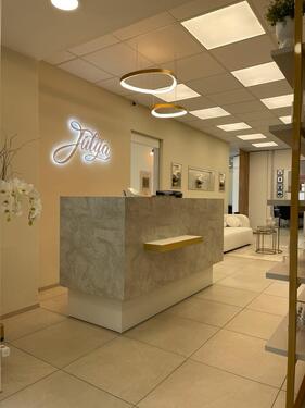 Foto - Beauty-Raum zu vermieten in neu renoviertem Premium-Salon (200qm)