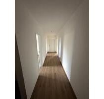 renovierte 3-Zimmer Wohnung im EG mit Balkon - Waldkraiburg