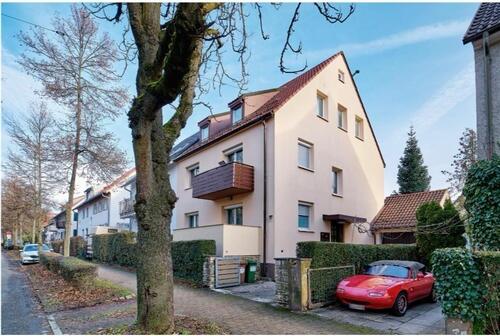 Foto - 3 Zimmer Wohnung in Degerloch - 1.400,00&nbsp;EUR Kaltmiete, ca.&nbsp; 72,00&nbsp;m&sup2;