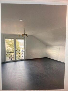 Foto - TOP SARNIERTE WOHNUNG IN CREUßEN