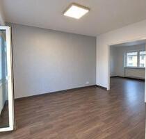 Großzügige 2-ZKB (70qm) mit Terrasse - Völklingen