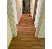 Schön sanierte 3ZKB in der Nähe Staden Uhlandstr. 66121 - Saarbrücken Eschberg Schön sanierte 3ZKB in der Nähe Staden Uhlandstr. 66121 - Saarbrücken Eschberg