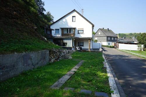 Foto - 6 Zimmer Einfamilienhaus zum Kaufen in Rhaunen