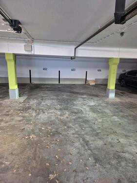 Foto - Tiefgaragenstellplatz in Haar - 75,00&nbsp;EUR Miete,