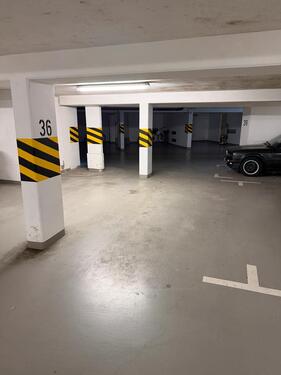 Foto - Tiefgaragen-Stellplatz in Bad Homburg-Gonzenheim