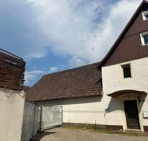 Für den Handwerker: Familienhaus mit Potenzial in Gaggenau-Hörden