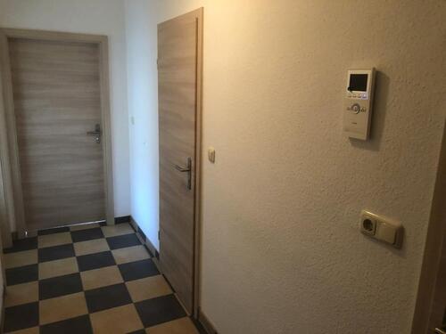 Foto - 3 Zimmer Obergeschoss Wohnung mit großen Wintergarten