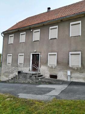 Foto - 6 Zimmer Einfamilienhaus in Bernstadt auf dem Eigen