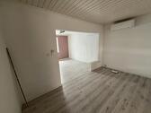 Foto - 2 Zimmer Küche Bad mit Klima - 700,00&nbsp;EUR Kaltmiete, ca.&nbsp; 75,00&nbsp;m&sup2;