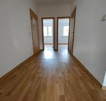 3-Zimmer-Wohnung mit Balkon - 320,00&nbsp;EUR Kaltmiete, ca.&nbsp; 57,00&nbsp;m&sup2; in Schönebeck (Elbe) (PLZ: 39218)