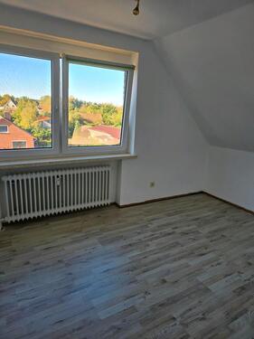 Foto - 3Zimmer Dachgeschoss Wohnung - 750,00 EUR Kaltmiete,