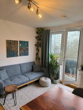 Foto - 2-Zimmer Wohnung, teilmöbliert, großer Balkon - Alles inklusive