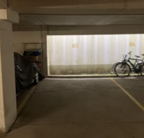 Breiter Tiefgaragenstellplatz in Tübingen-Weststadt zu vermieten