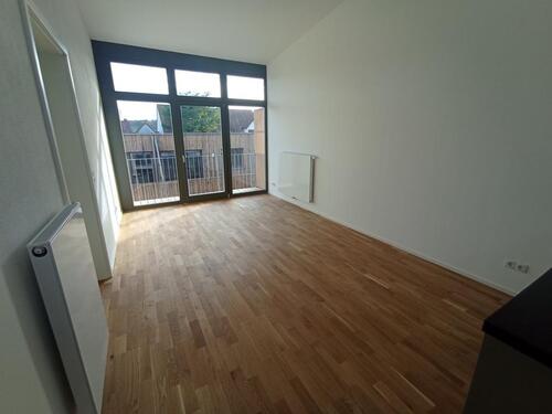 Foto - Helle, komfortable 2-Zimm.-Wohnung, Bj.23, 'Neue Mitte' Uettingen