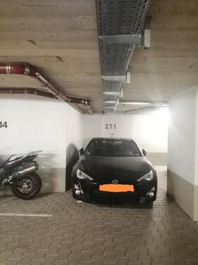 Foto - Tiefgaragenstellplatz - 75,00&nbsp;EUR Miete,