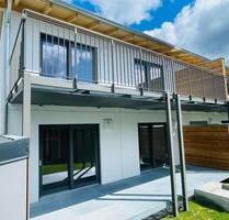 Moderne 2-Zi-Wohnung, Baujahr 2025, KfW 40, in Altenthann - Landau an der Isar