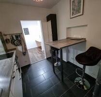 Kernsanierte 2,5Zimmer-Wohnung Balkon, Garten & Keller, bald frei - Nürnberg Gleißhammer