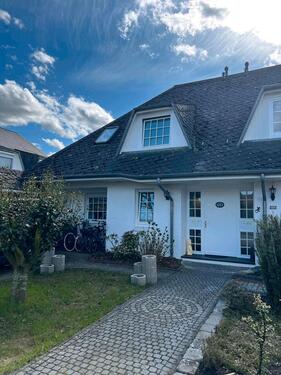 Foto - DHH in Stuhr Varrel - 1.400,00&nbsp;EUR Kaltmiete, ca.&nbsp; 145,00&nbsp;m&sup2;