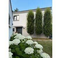 DHH mit Weitsicht und uneinsehbarem Garten - Senden