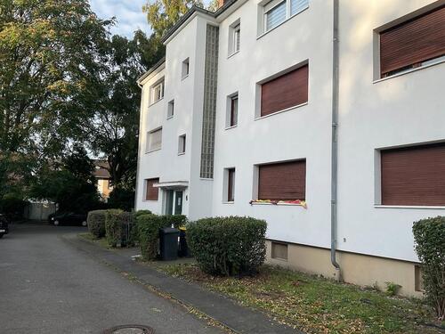 Foto - Frisch renovierte 2-Zimmer Wohnung mit großem Balkon