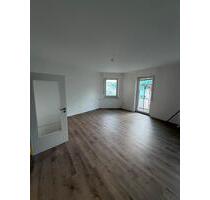 Lichtdurchflutete Wohnung mit Balkon - Arnsberg Obereimer