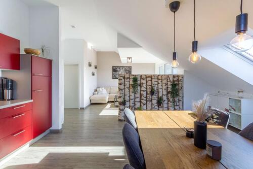 Foto - Einmalige Kombination aus Lage und Komfort - 2-Zi.-DG-Wohnung am Säer
