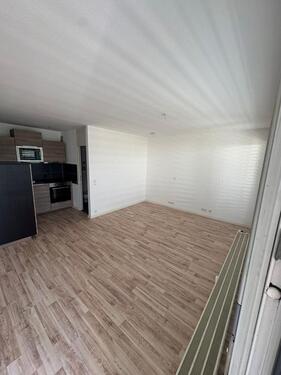 Foto - Ruhige 1 Zi.-Whg, in Queis, mit Loggia, EBK und Tiefgarage