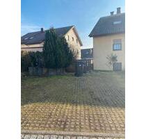 Parkplatz Stellplatz für PKW & Wohnmobil - Neckarwestheim