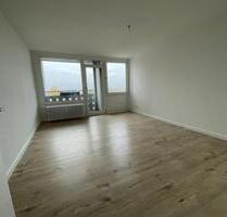 Düsseldorf-Lichtenbroich: Sehr helle 1-Zimmer-Wohnung (30 m²) mit