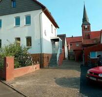 schönes kleines Häuschen - 750,00 EUR Kaltmiete, ca.  85,00 m² in Sonnenstein (PLZ: 37345)