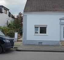 Neuer Glanz in Langenfeld: Modernisiertes Einfamilienhaus mit fün - Langenfeld (Rheinland)