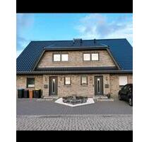 Modernes Doppelhaus , 2 Doppelhaushälften - Papenburg