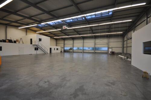 Foto - Lager- Produktionshalle - 3.105,00 EUR Kaltmiete,