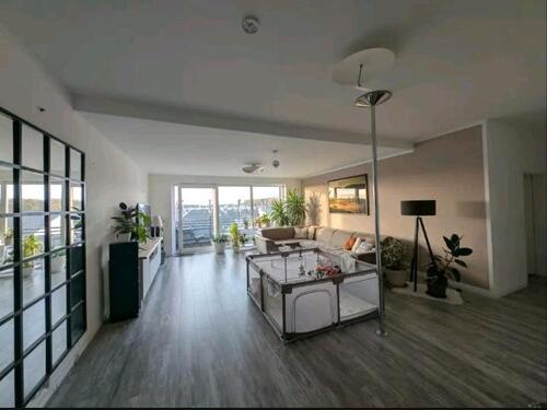 Foto - Großzügige Penthouse Wohnung - 2.190,00&nbsp;EUR Kaltmiete,