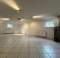 Sulz Kastell, 50m2 Souterrain Wohnung zu vermieten - Sulz am Neckar